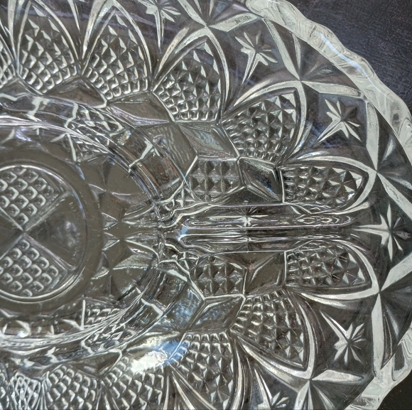 Elegant Divided Serving Platter Relish Dish - Picture 4 of 5